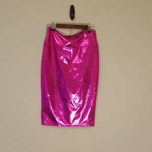 ** pick 3 for $25 ** Hot pink pencil skirt